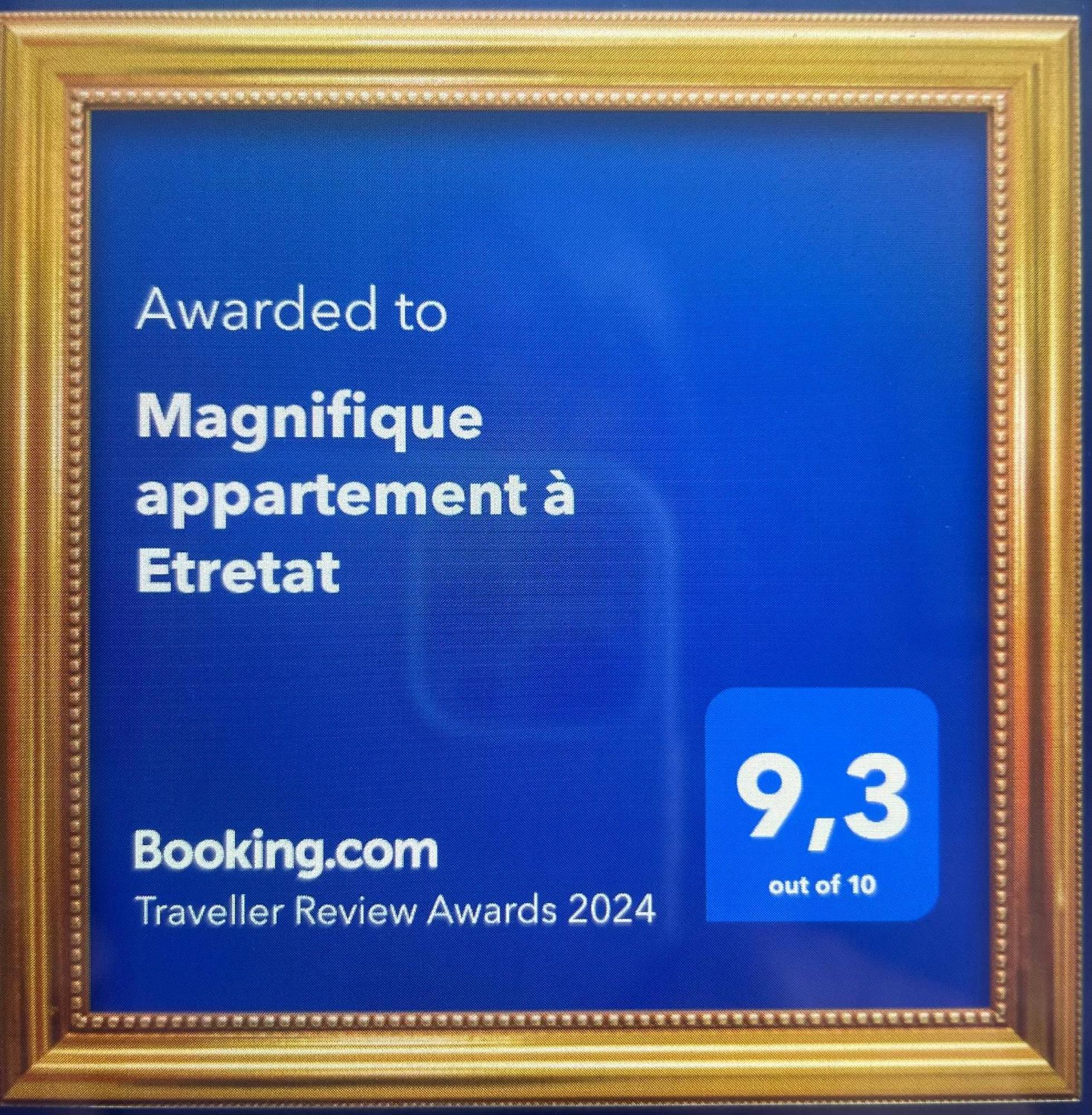 Magnifique Appartement A إتريتا المظهر الخارجي الصورة